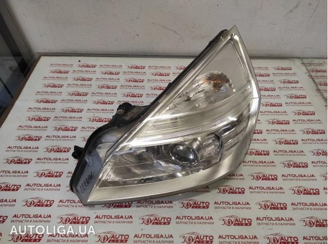 Блок фара ліва 8200394706 RENAULT