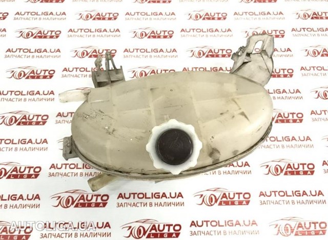 Бачок для води 8200595002 OPEL