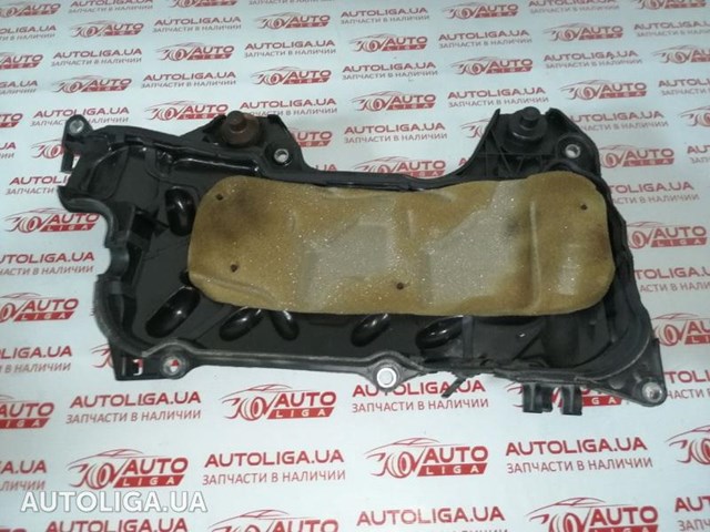 Кришка двигуна декоративна 8200672464 RENAULT