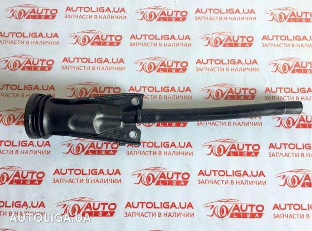Горловина маслозаливна 8200722806 NISSAN