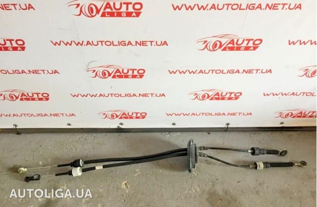 Трос коробки передач 8200755652 RENAULT