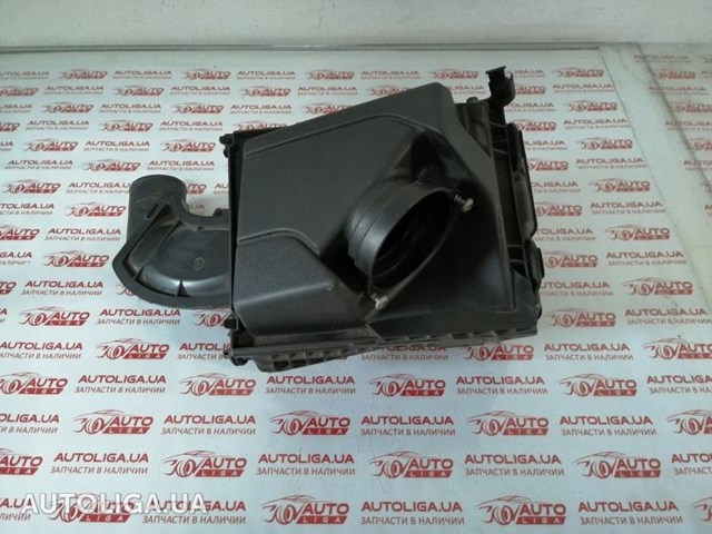 Фільтр повітряний 8200792661 RENAULT