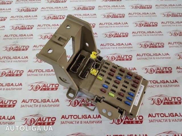 Корпус запобіжників 82201FJ110 SUBARU