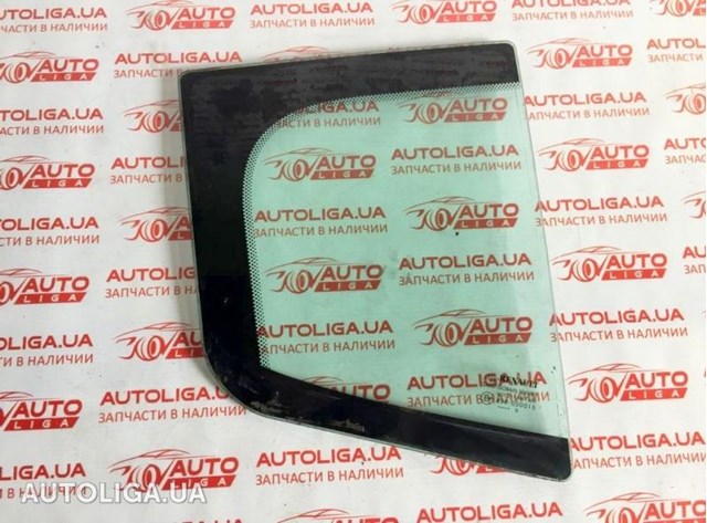 Задня кватирка права 822200006R RENAULT