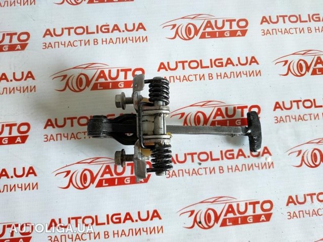 Обмежувач відкриття дверей, задній 824309533R RENAULT