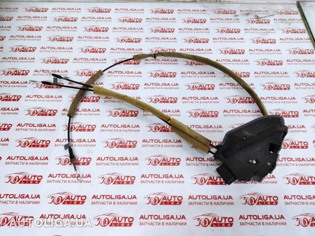 Замок задньої дверї, правої 825004BA0A NISSAN