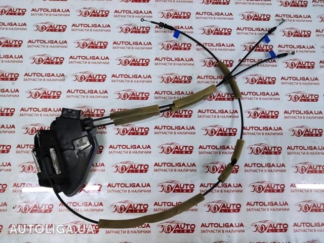 Замок задньої двері, лівої 825013TA0A NISSAN