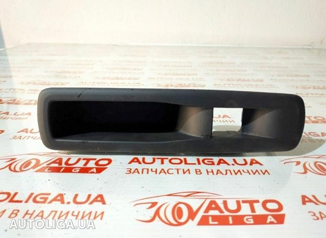 829500003R Renault (RVI)