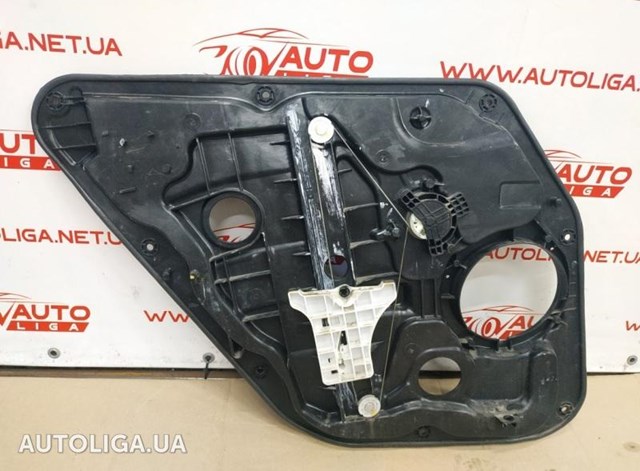 Механізм склопідйомника двері задньої, правої 834813Y000 HYUNDAI