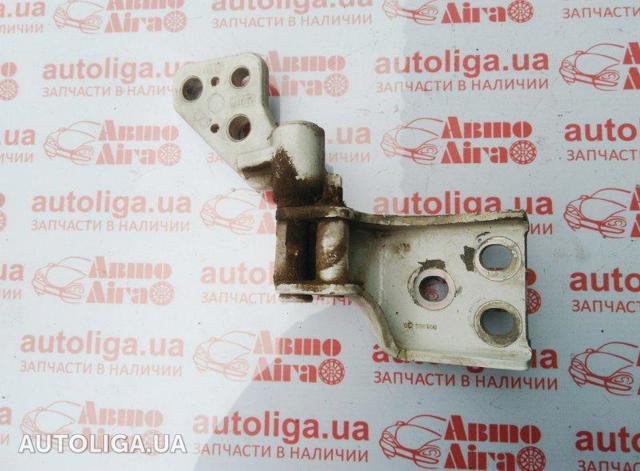 Петля задніх лівих дверей 8717C0 PEUGEOT