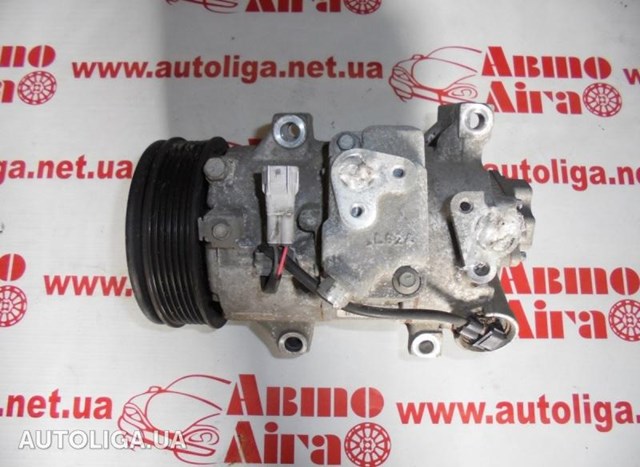 Компресор кондиціонера 8831042320 TOYOTA