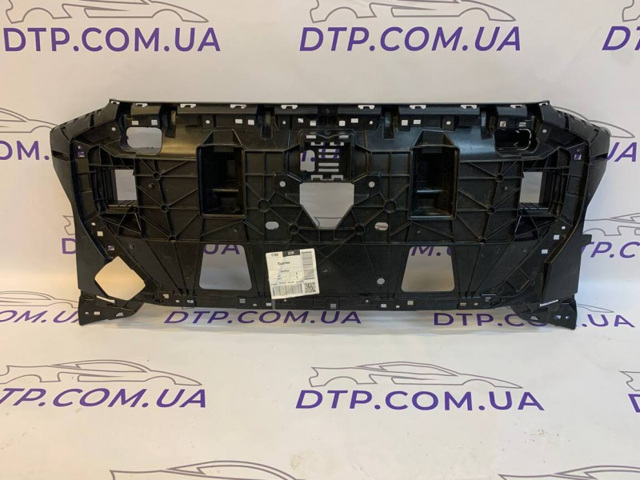 Решітка радіатора 89A807233 VAG