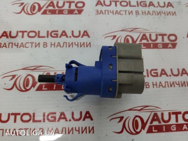 Жабка стопів 8T4T9G854AA FORD