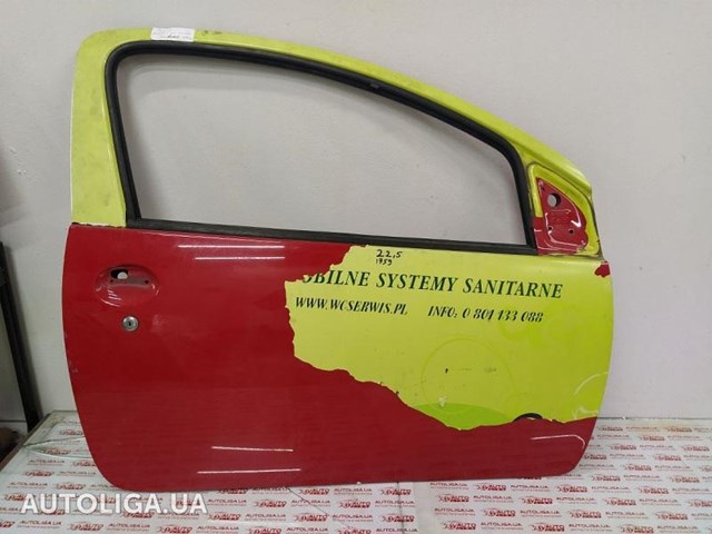 Пасажирські передні двері 9004X1 PEUGEOT