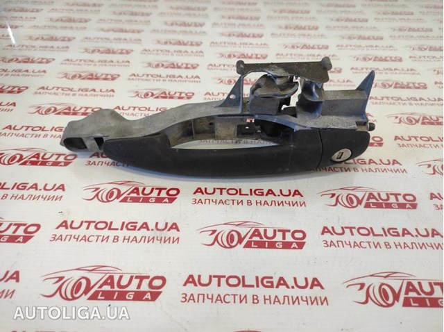 Ручка передніх дверей зовнішня, ліва 9101GE PEUGEOT