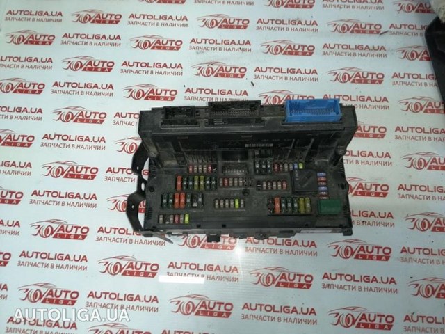 Коробка запобіжників 9234421 BMW