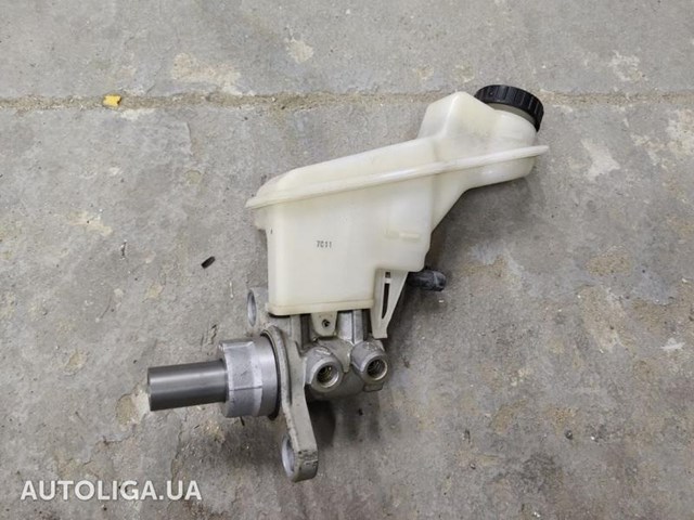 Циліндр головний гальма (Гідротормоз) 95414483 GM