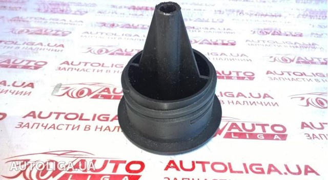 Кришка маслозаливной горловини 9613545880 FIAT