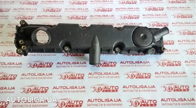 Кришка двигуна Peugeot 306