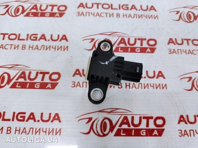 Датчик AIRBAG передній 988363TA8A NISSAN