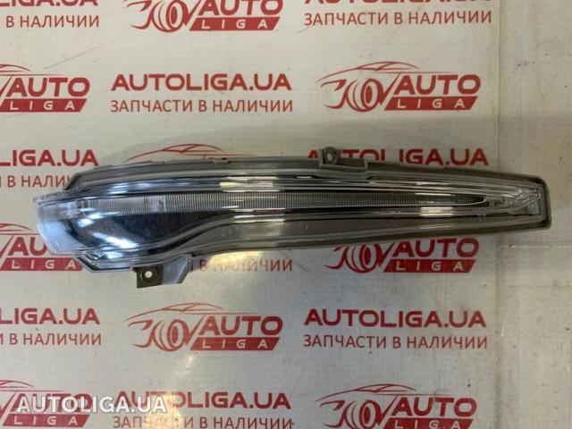 Покажчик повороту дзеркала, лівий A0999060143 MERCEDES