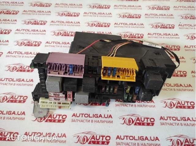 Блок управління сигналами SAM A2049001202 MERCEDES