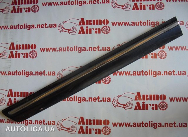 Накладка передньої правої двері A21069004829189 MERCEDES