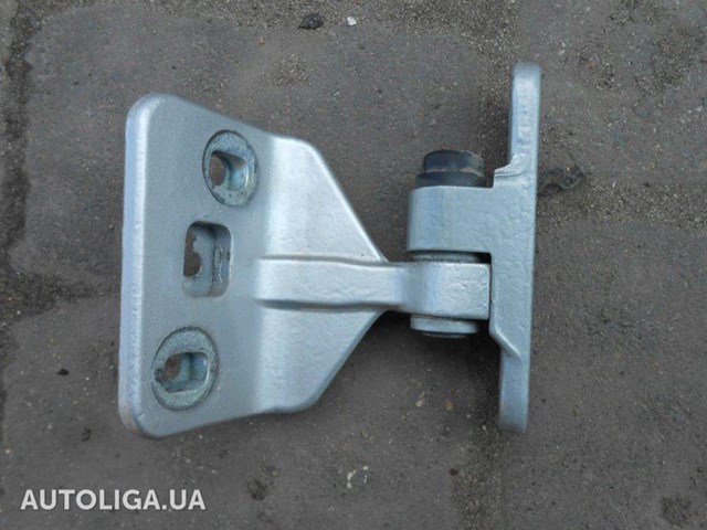 Петля задніх лівих дверей A2117300937 MERCEDES