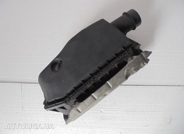 Коробка фільтра A6110900801 MERCEDES