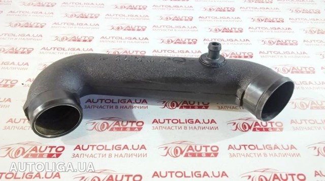 Патрубок дросельний A6385280782 MERCEDES