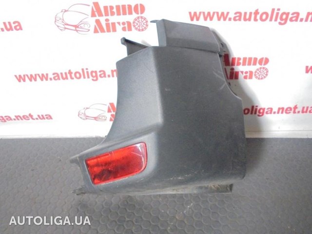 Ікло заднього бампера праве A9068801171 MERCEDES