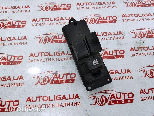 Кнопковий блок керування склопідіймачами передній лівий BS3E66350A MAZDA