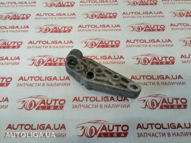 Кронштейн компресора кондиціонера CV6Z19D624C FORD
