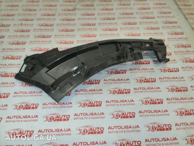 Кронштейн кріплення бампера переднього правий JK5216F072AA LAND ROVER