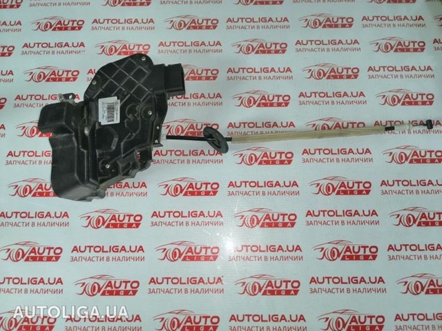 Замок задньої двері, лівої LR011303 LAND ROVER