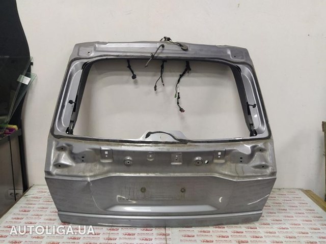 Двері багажника LR045395 LAND ROVER