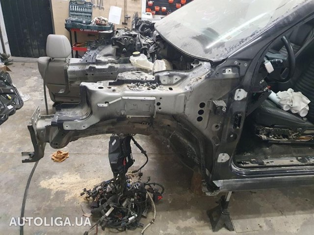 Лонжерон рами передній лівий LR048644 LAND ROVER
