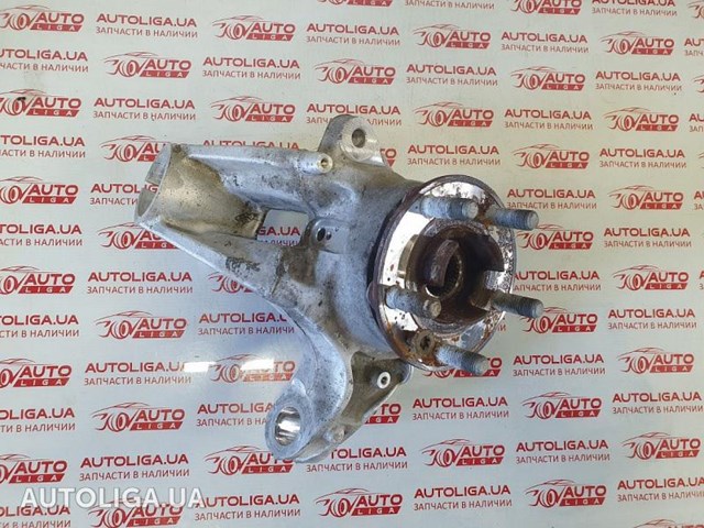 Цапфа - поворотний кулак передній, правий LR077914 LAND ROVER