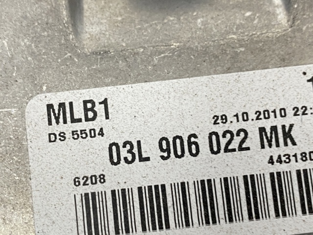 Блок двигуна 03L906022MK VAG