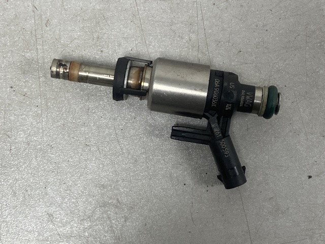 Форсунка паливна 06A906036K VAG