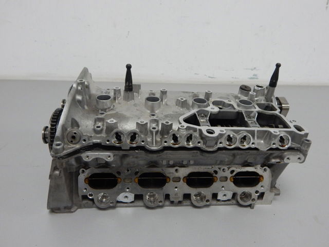 Головка блоку 06K103063AE VAG
