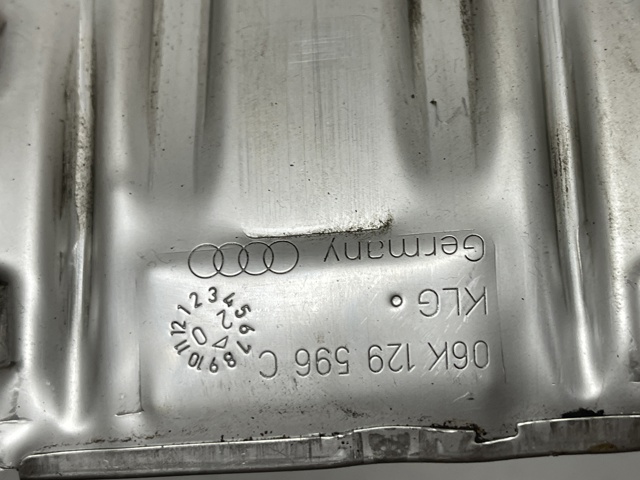 Кришка випускного колектора 06K129596C VAG
