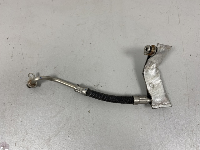 Подача масляна труба 06L145778K VAG