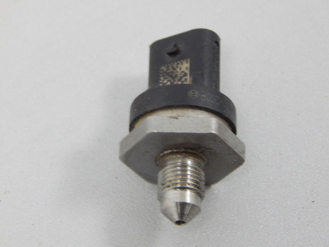 Манометри 06L906054B VAG