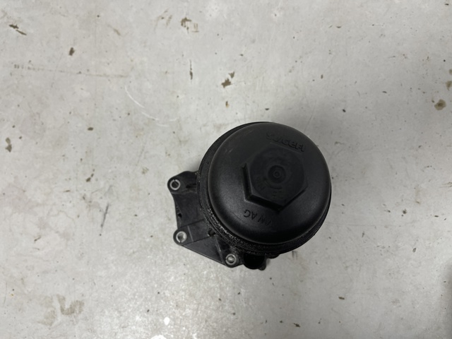 Корпус масляного фільтра 06M115401K VAG