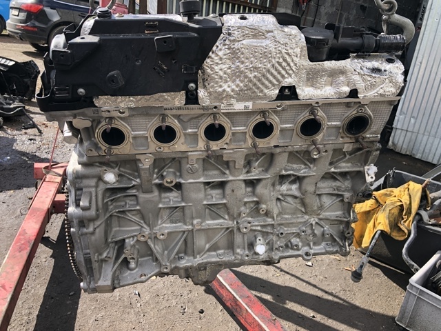 Мотор в зборі 11002473252 BMW