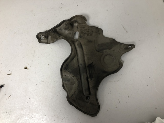 Кришка двигуна декоративна 11148490568 BMW
