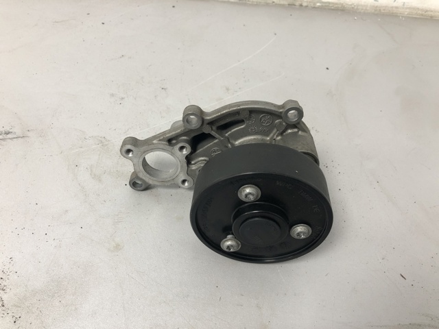 Помпа охолодження 11518482250 BMW