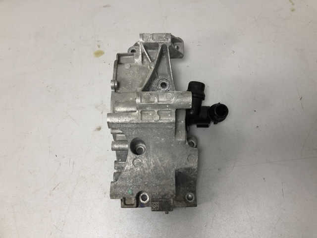 Помпа охолодження 11518650988 BMW