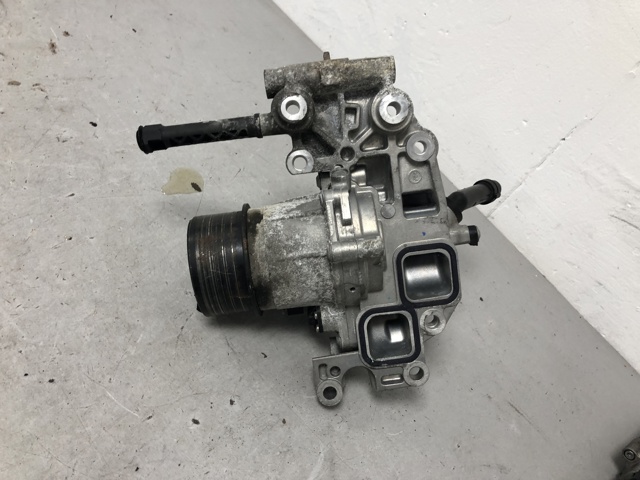 Водяний насос 11519887963 BMW